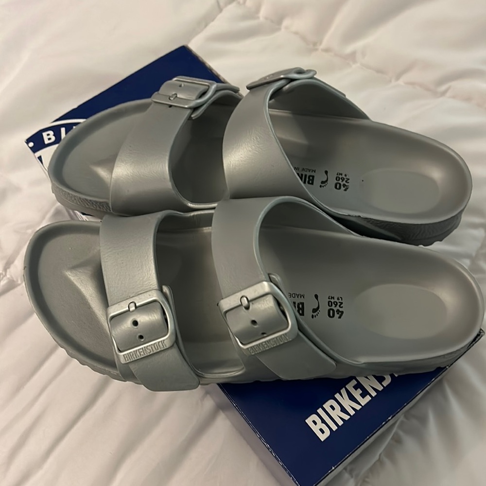 Silver Birkenstocks size 40/9